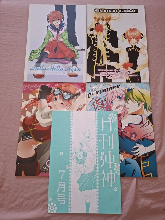 Lote 9 doujinshis Gintama okita e kagura