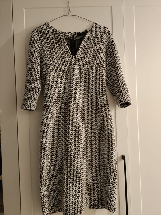 Sukienka Reserved zimowa