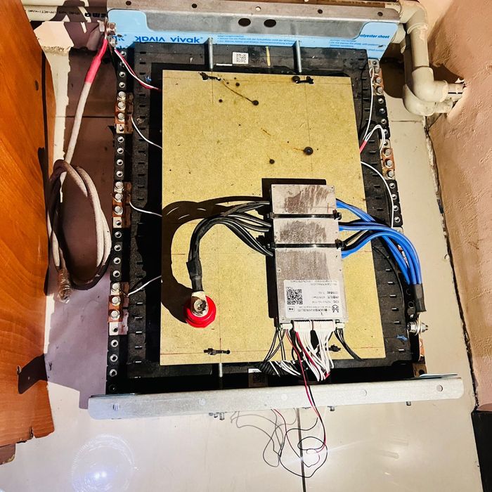 Продам новый акумулятор на 6.8 кв