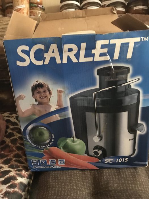 Соковыжималка Scarlett sc-1015