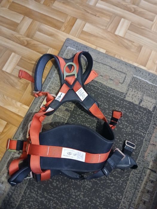 Sprzedam szelki bezpieczeństwa do pracy