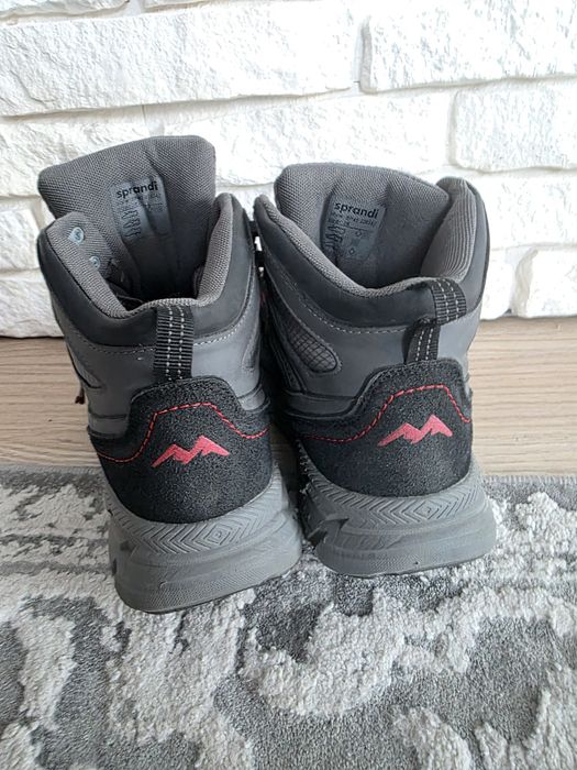 Trekkingowe buty Sprandi 38