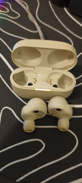 Auriculares Sony WF-1000XM4