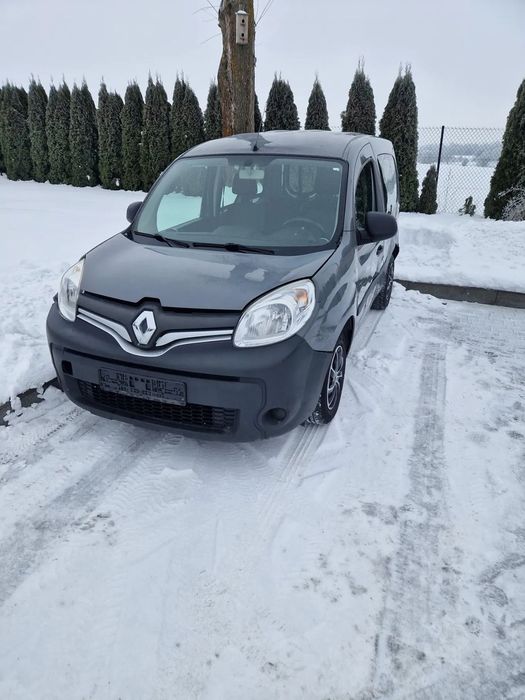 Renault Kangoo  Renault kangoo 2017 uszkodzony