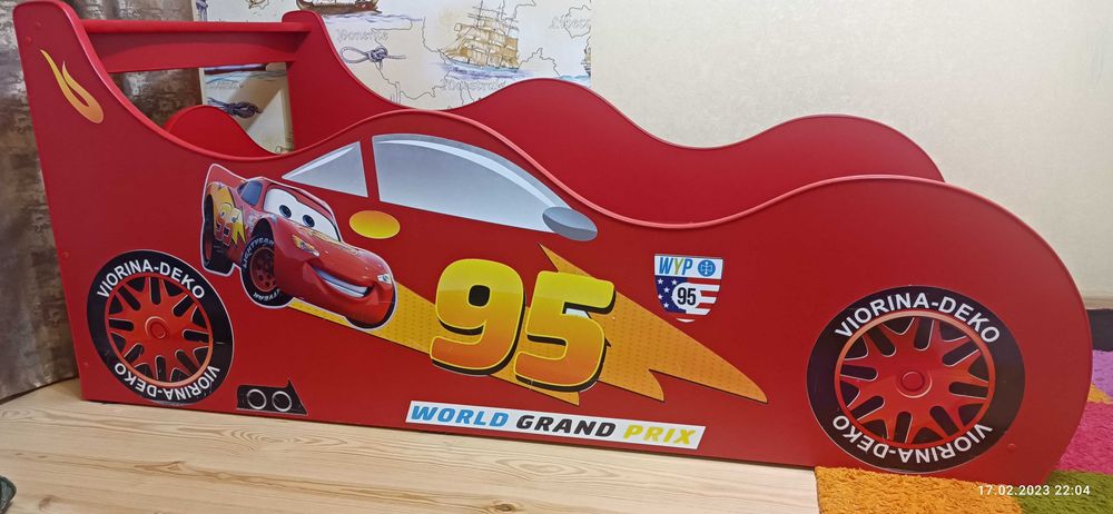 Дитяче ліжечко машинка маквін