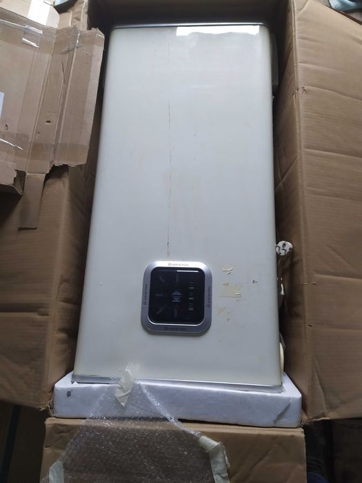 Бойлер водонагреватель ARISTON ABS VLS PW 80 (80л),