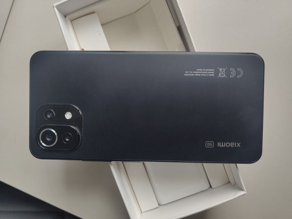 Xiaomi 11 Lite 5G Super Stan Komplet GRATIS Opaska Mi Band 6