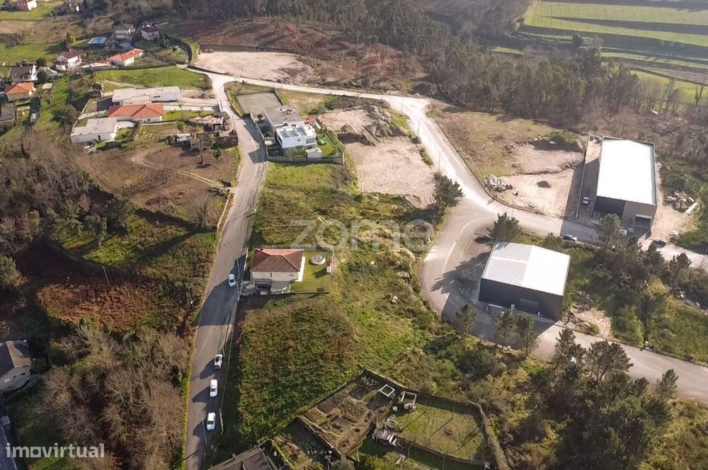 Lote de terreno Industrial para construção c/ área total de 820 m2