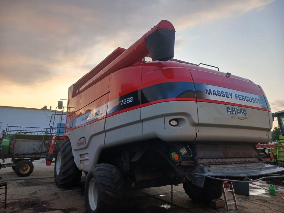 Комбайн Массей Фергюсон