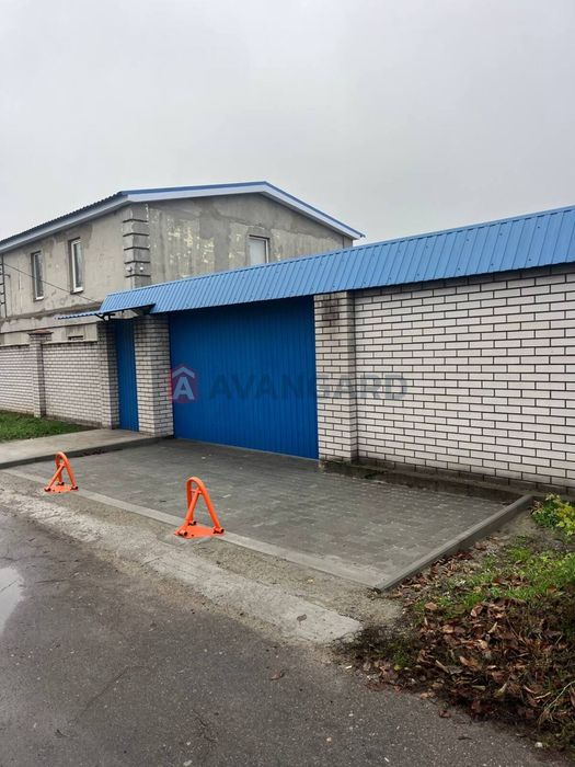 Продам двоповерховий будинок по вулиці Пер. Коровайний