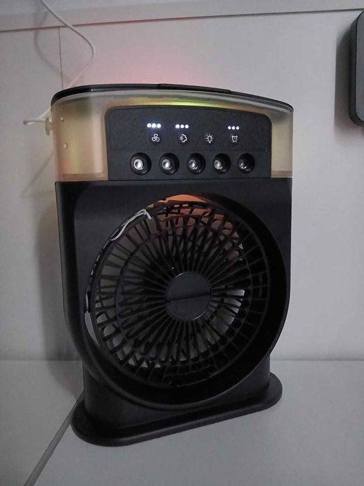 Ventoinha de Pulverização Portátil a Água ou Gelo