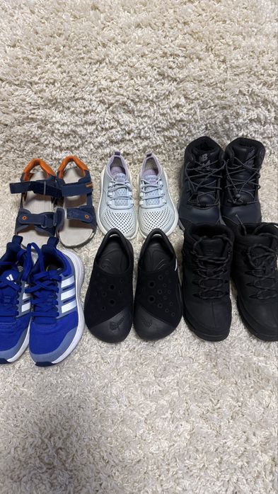 Дитячі кросівки, черевики, сандалі adidas, timberland, nike, crocs