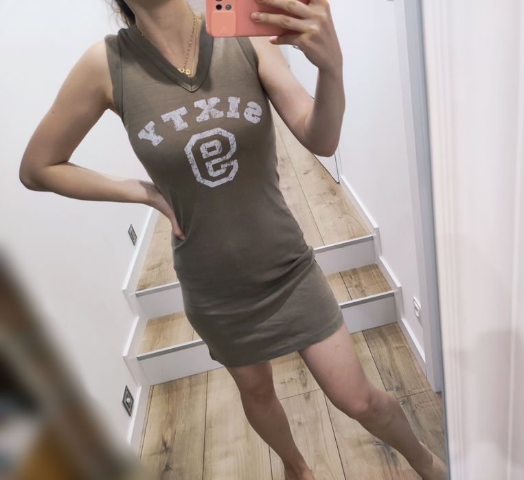 Sukienka dresowa sportowa khaki Missguided