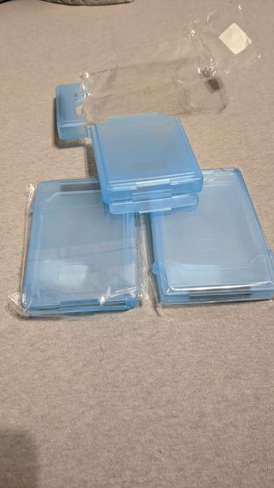 ETUI na dyski 2.5 plastikowe