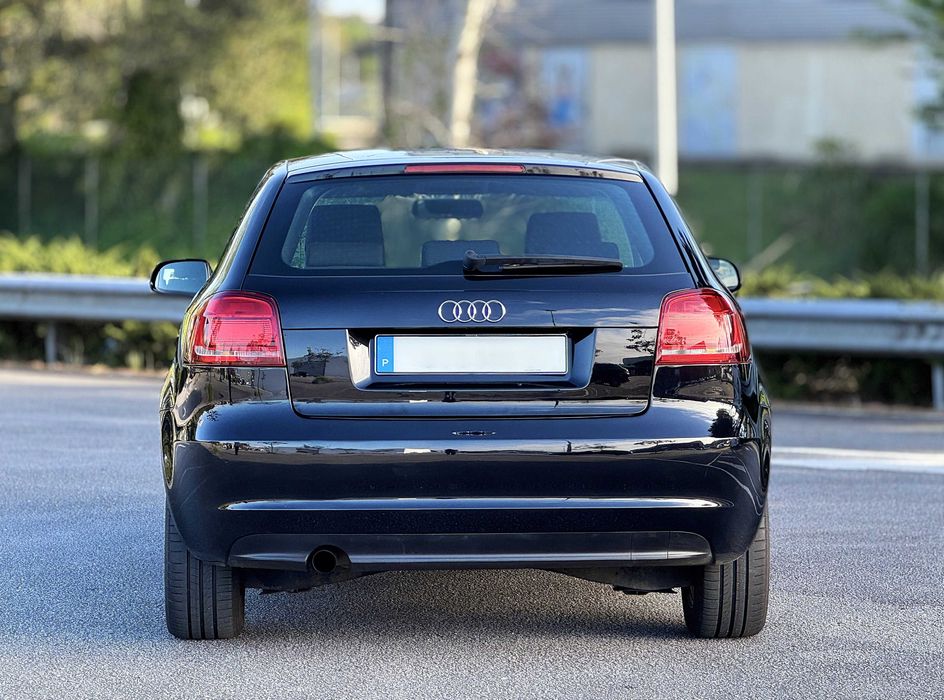 Audi A3 1.6 Tdi Sport C/Novo
