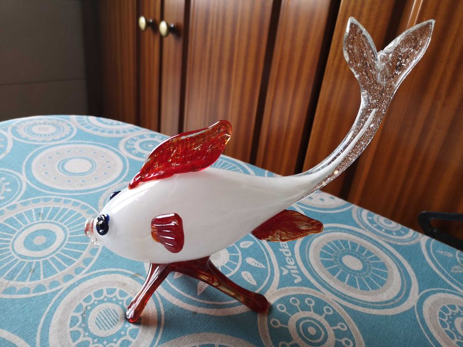 Cavalo e peixe em vidro murano muito bonitos