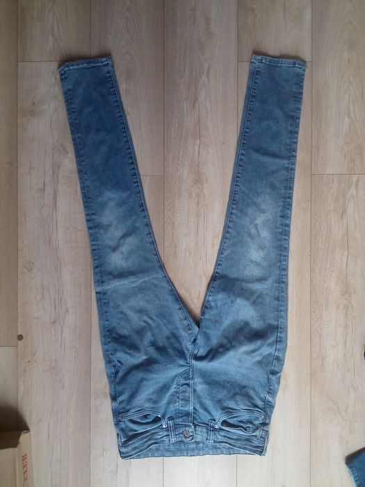 Spodnie męskie jeans jeansy skinny denim rurki zwerzane hm  h&m 30