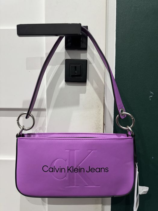 Torebka do reki Calvin klein