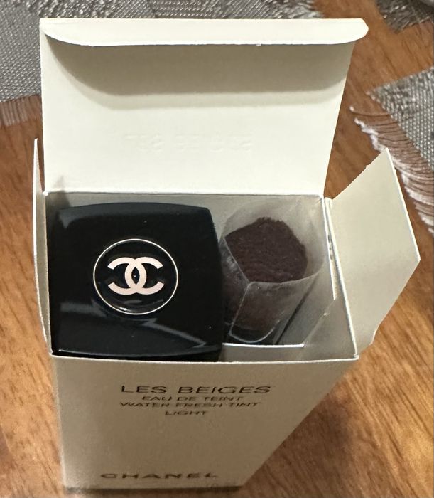 Тональний флюід-тинд Chanel Les Beiges Water-Fresh Tint