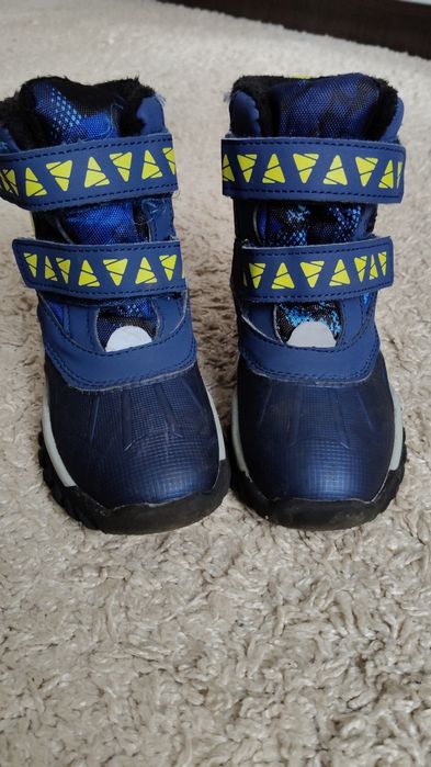 Зимові ботинки на хлопчика 28