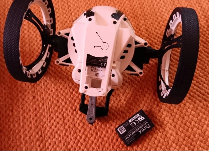 Drone Parrot Jumping Sumo