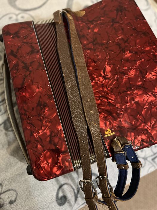 Продаю акардеон в гарному стані