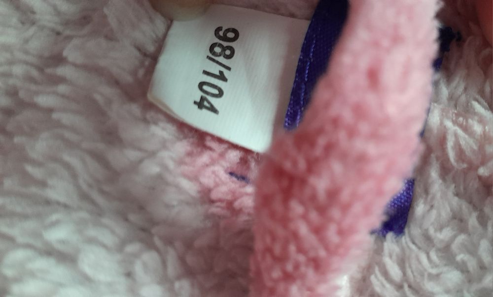 Roupão, luvas e gorro menina