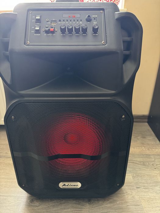 Продається Акумуляляторна Колонка Ailiang 600V