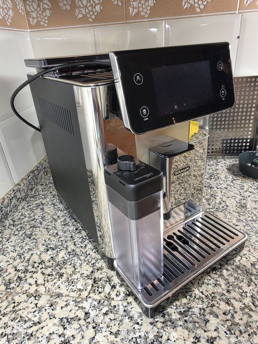 DeLonghi Primadonna Aromatic