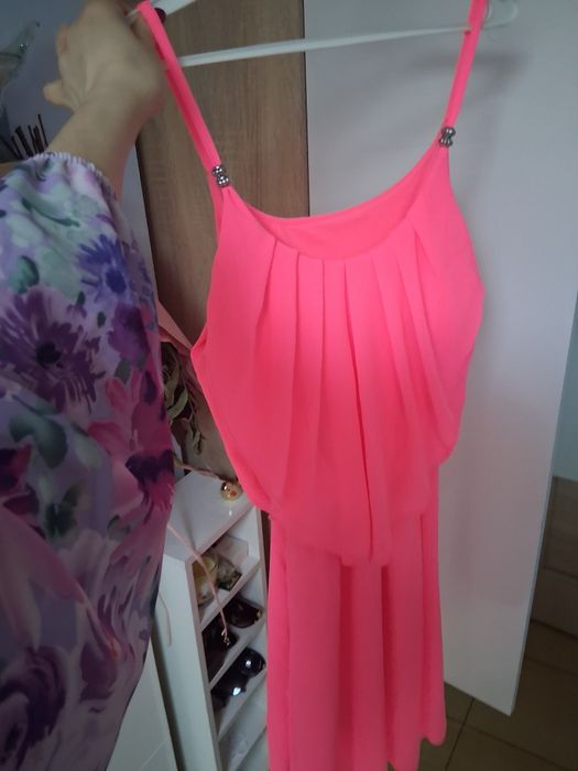 Sukienka 38 36 40 neonowa modna italy