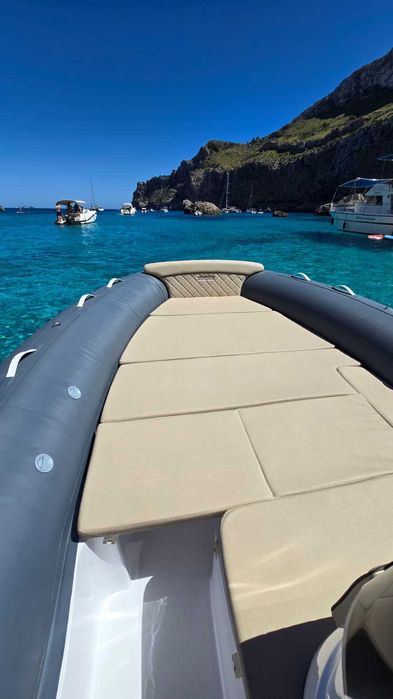 RIB ponton łódź motorowa nowa 2025 silnik Yamaha 200 KM, CE:B, 14 osób