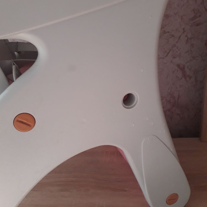 Мебель детская, стол и стул