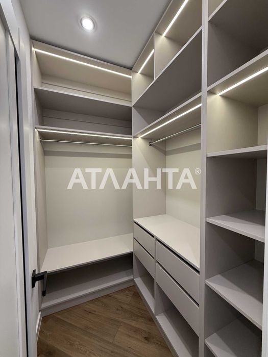 3-кім з видом у двір та на іподром у ЖК "67 Перлина" (тераса)