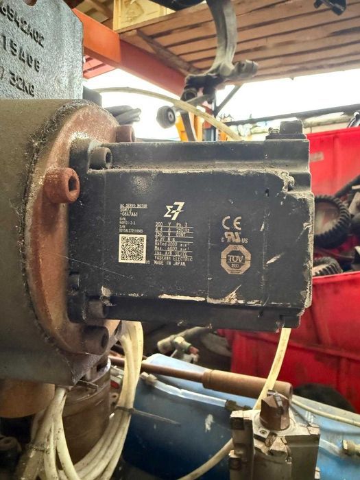 YASKAWA silnik serwo SGMG-08A7A61