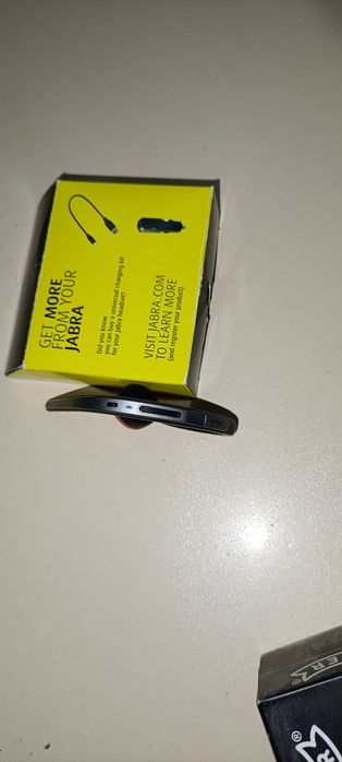 Bluetooth гарнитура  JABRA