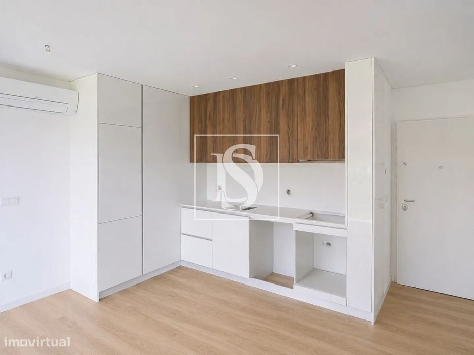 Apartamento T1, Novo, em fase final de acabamentos — Barcelos