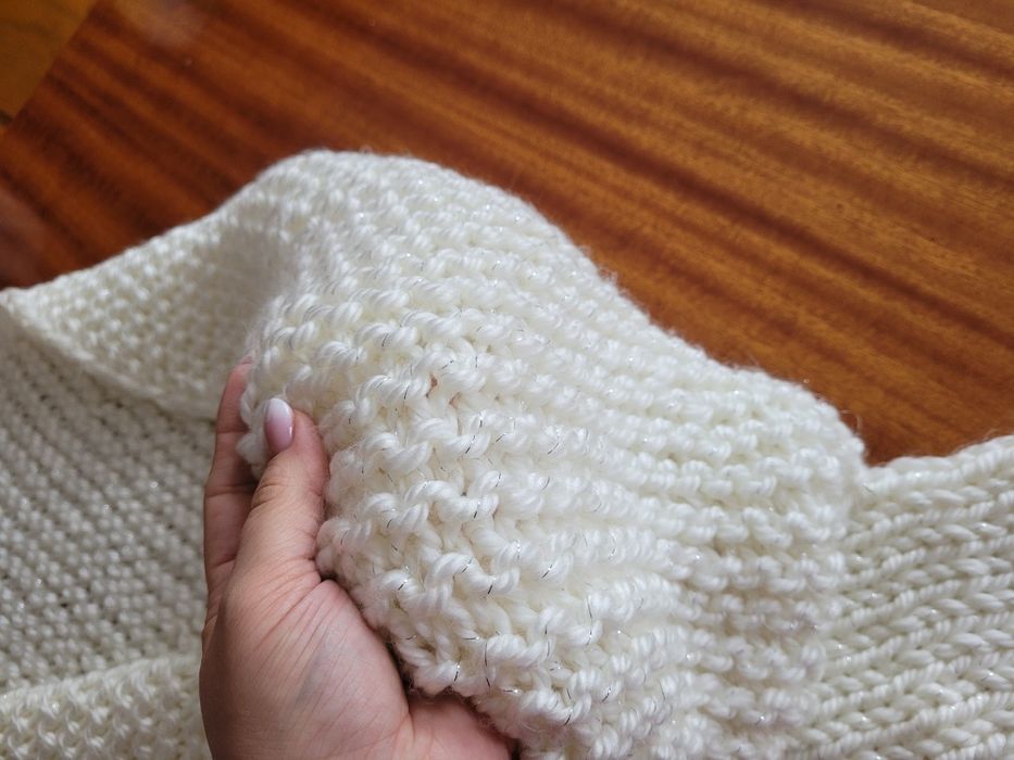 Etola ślubna dzianinowa gruba