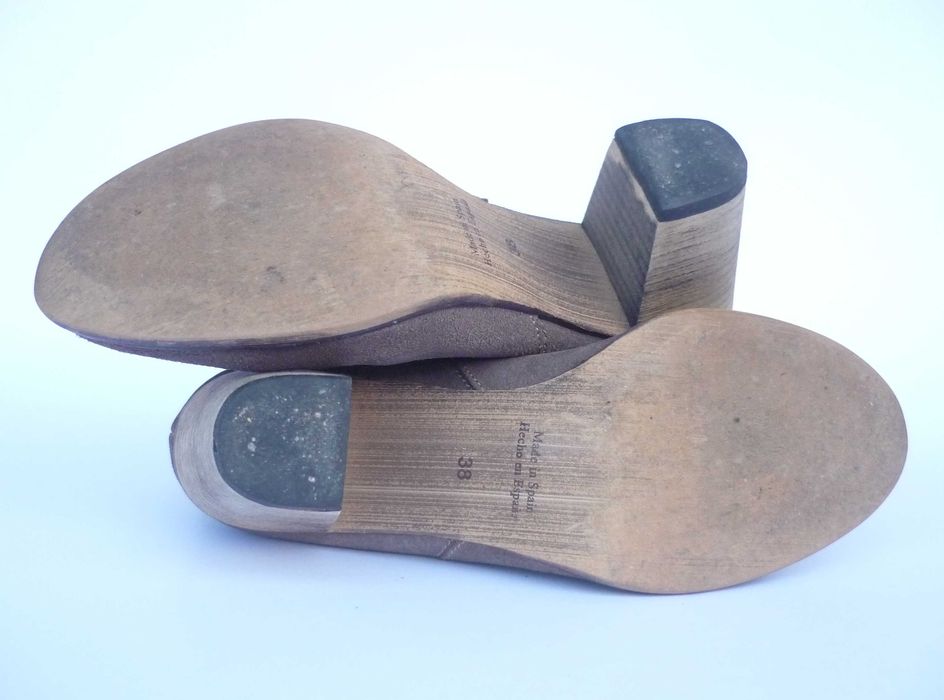 Botki Kickers zamszowe rozm.38