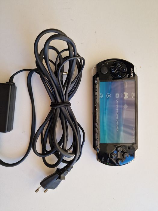 Sony PSP 3001 com carregador