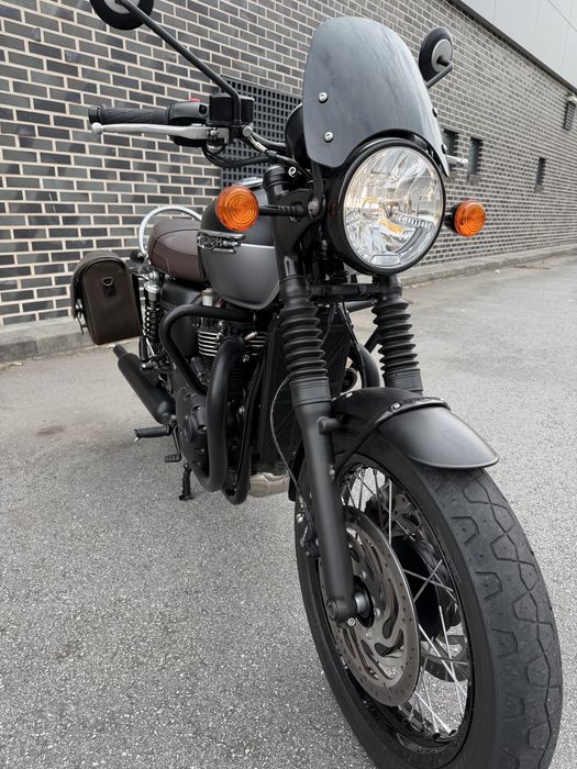 Triumph Bonneville T120 Black Nacional