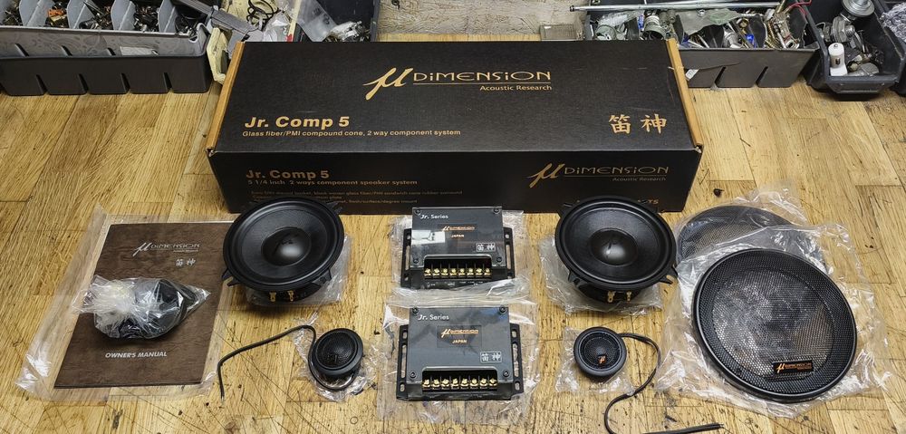 Nowy zestaw odseparowany głośniki  udimension JR.COMP 5 hi end Japan 13cm 5.25"  120w max 50w rms 4ohm  Biały kruk niedostępne nigdzie .