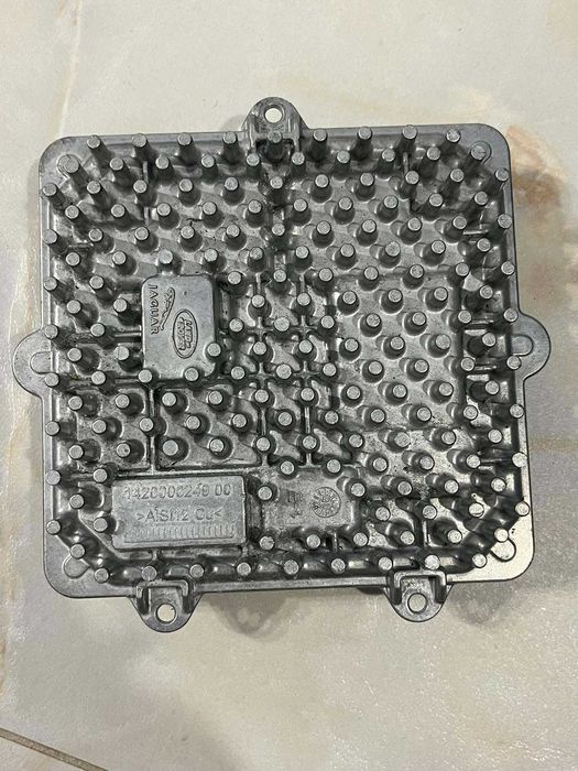 Блок розжига фары Range Rover JK6213E005BB