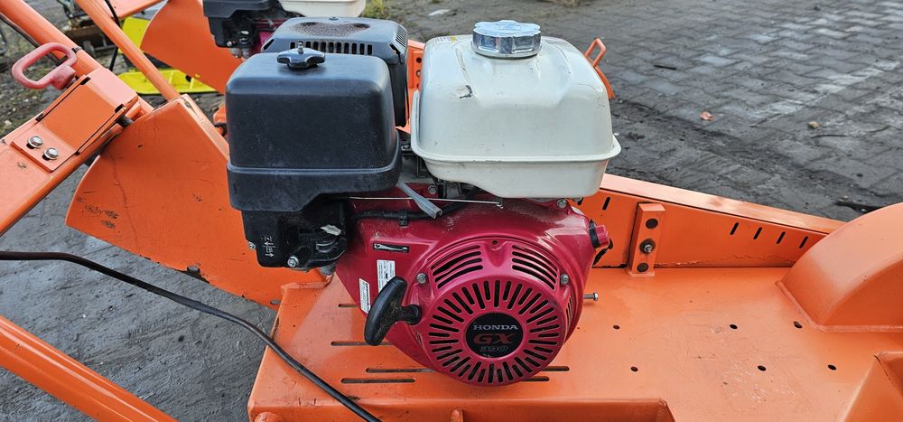 Frezarka do pni Dosko 337 Honda Laski Vermeer