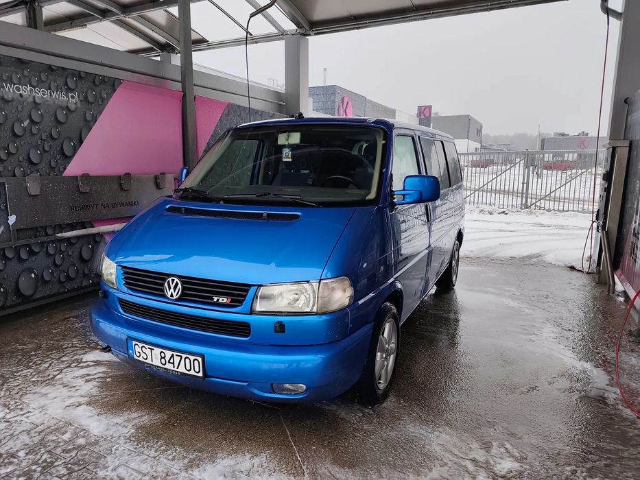 Volkswagen Multivan VW Multivan T4 2.5 TDI 151KM AXG