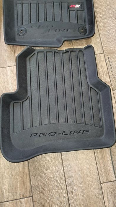 Коврики для Volkswagen Passat B6.