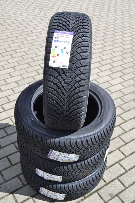 4x nowe wielosezonowe 205/55r16 Laufenn Gfit 4S komplet 205/55-16 cało