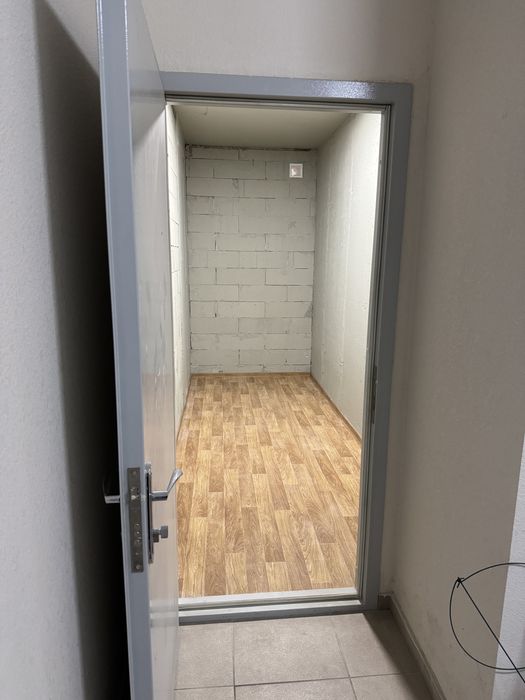 Сдам в аренду кладовку на этаже в доме ЖК Яскравий-6