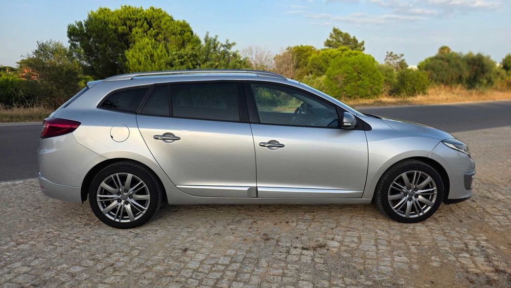 Renault Megane GT-line Sport Tourer 1.5dci 2015 - Oportunidade!
