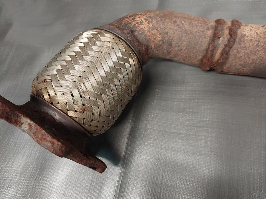 VW Golf IV 4 Bora 1.4B 16v Tłumik złącze elastyczne kolanko