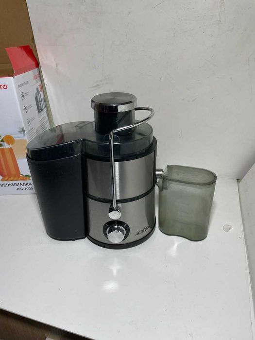 Соковыжималка центробежная Соковитискач відцентровий Ardesto JEG-1000